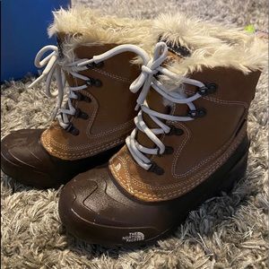 The North Face girls snow boots